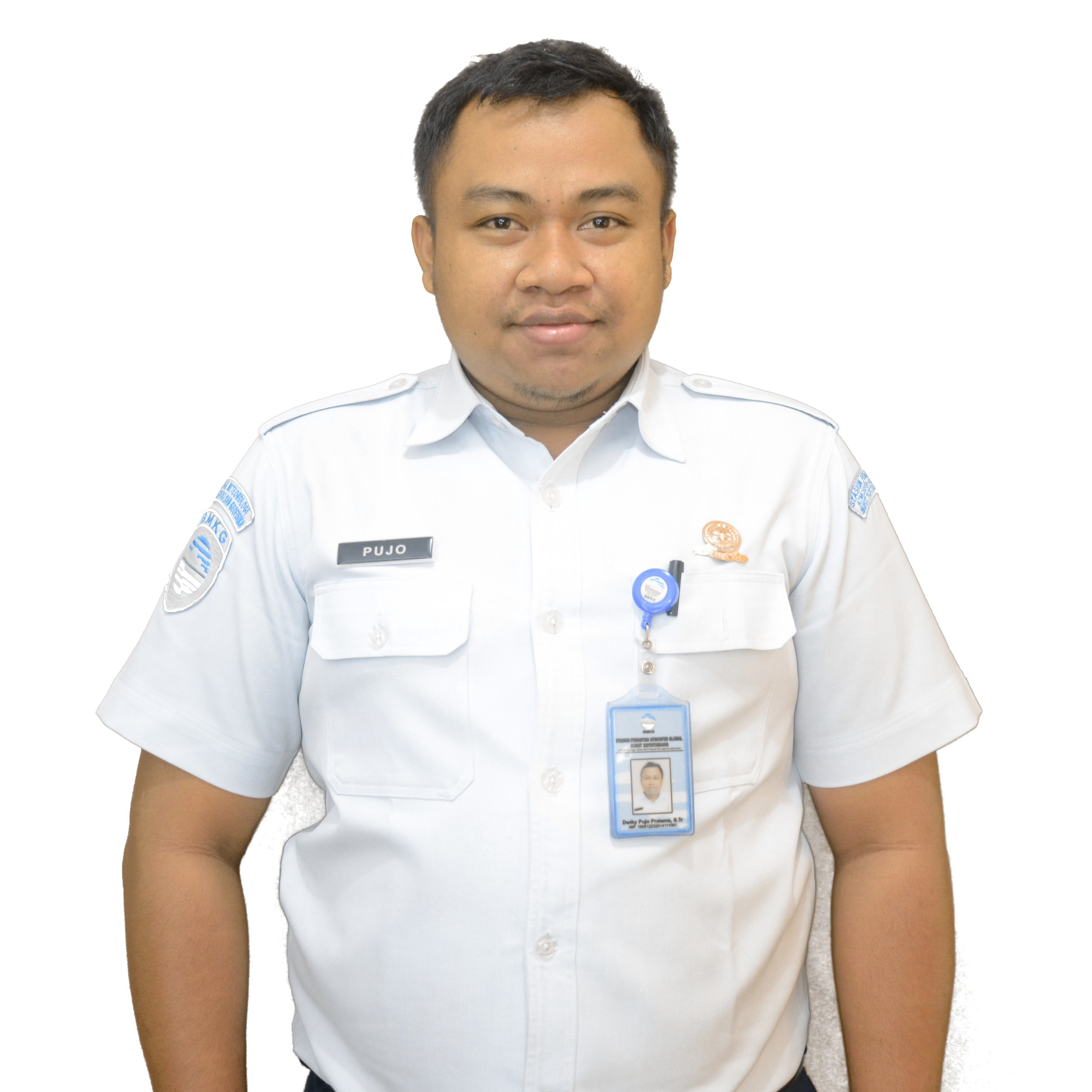 Dwiky Pujo Pratama, S.Tr
